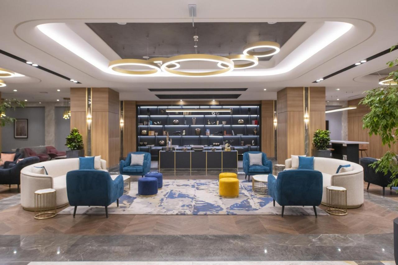 Crowne Plaza Ankara By Ihg Hotel Екстериор снимка