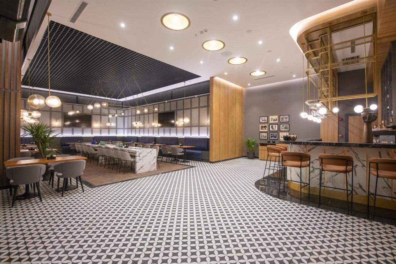 Crowne Plaza Ankara By Ihg Hotel Екстериор снимка