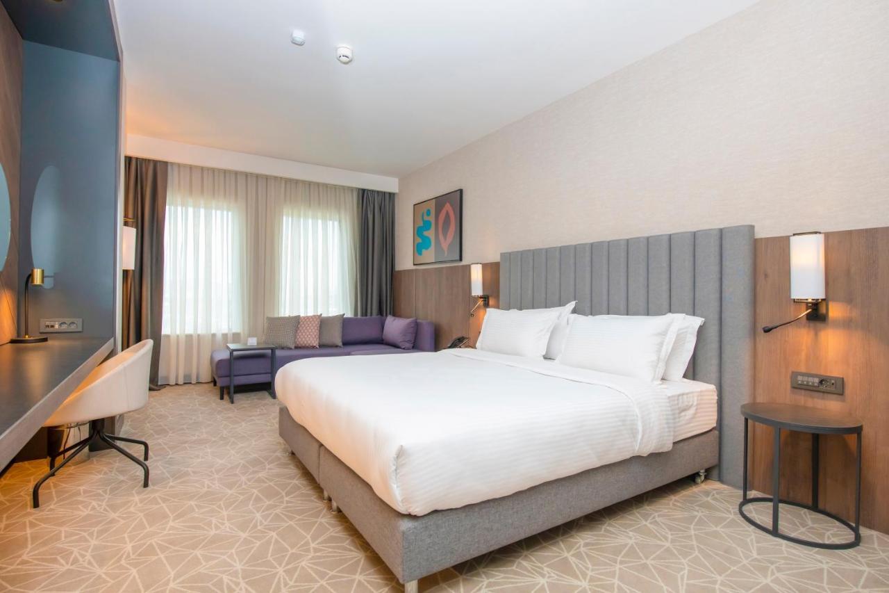 Crowne Plaza Ankara By Ihg Hotel Екстериор снимка