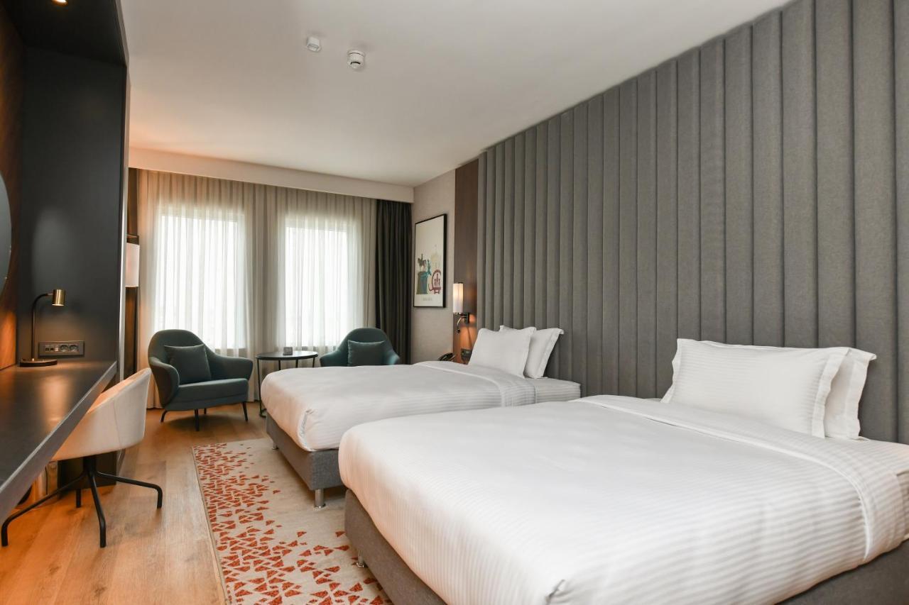Crowne Plaza Ankara By Ihg Hotel Екстериор снимка