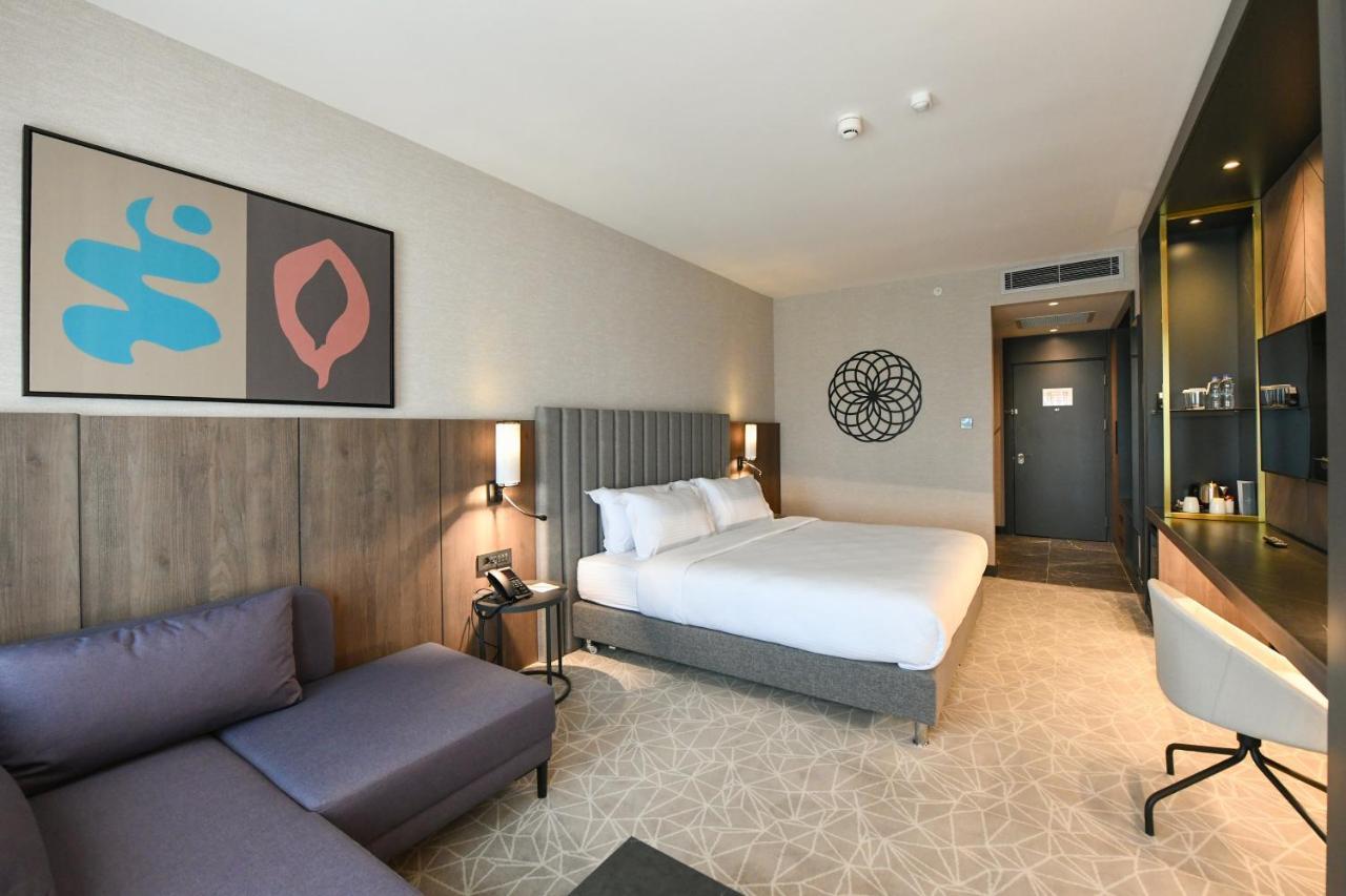 Crowne Plaza Ankara By Ihg Hotel Екстериор снимка