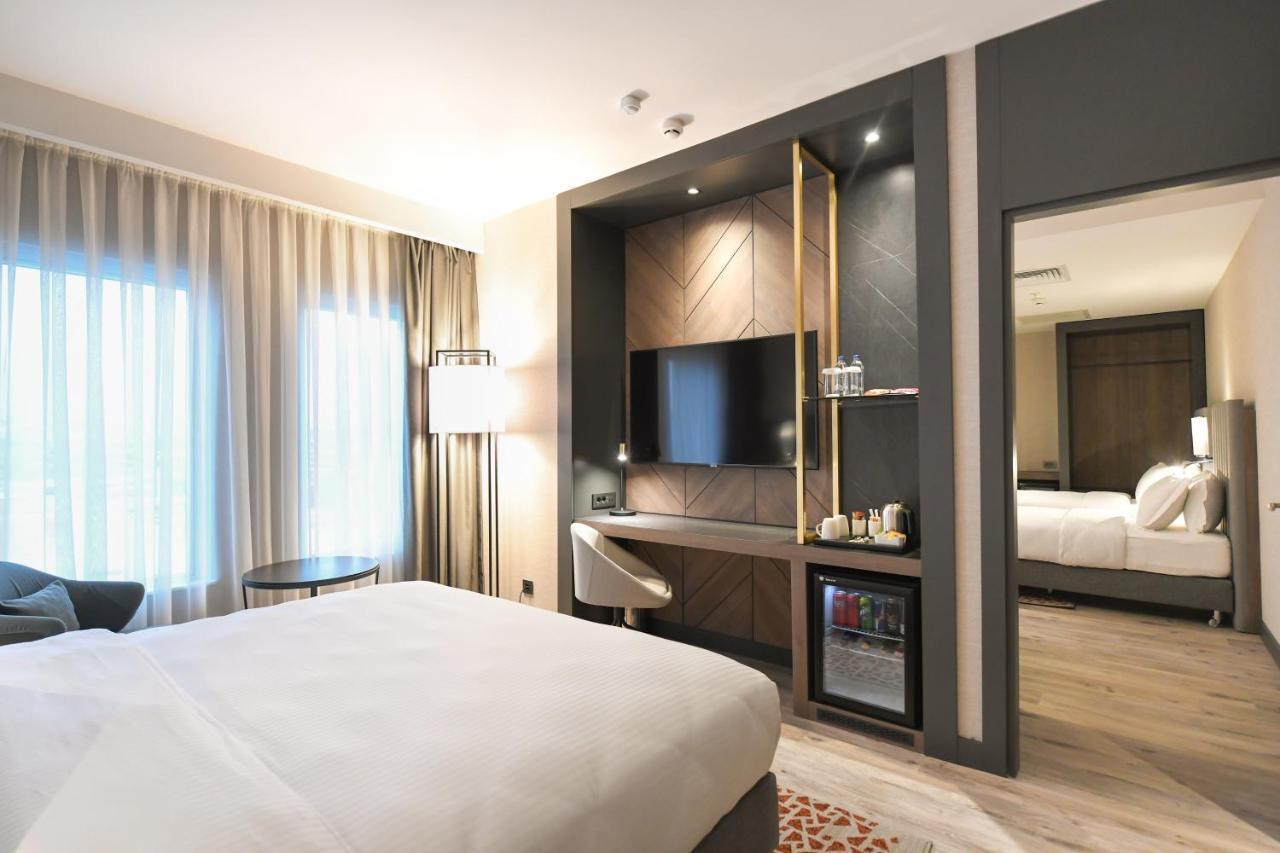 Crowne Plaza Ankara By Ihg Hotel Екстериор снимка
