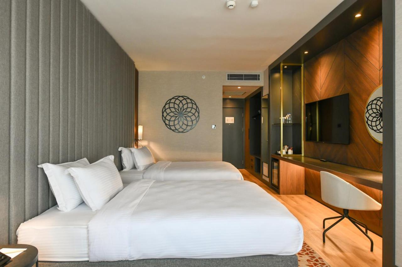 Crowne Plaza Ankara By Ihg Hotel Екстериор снимка
