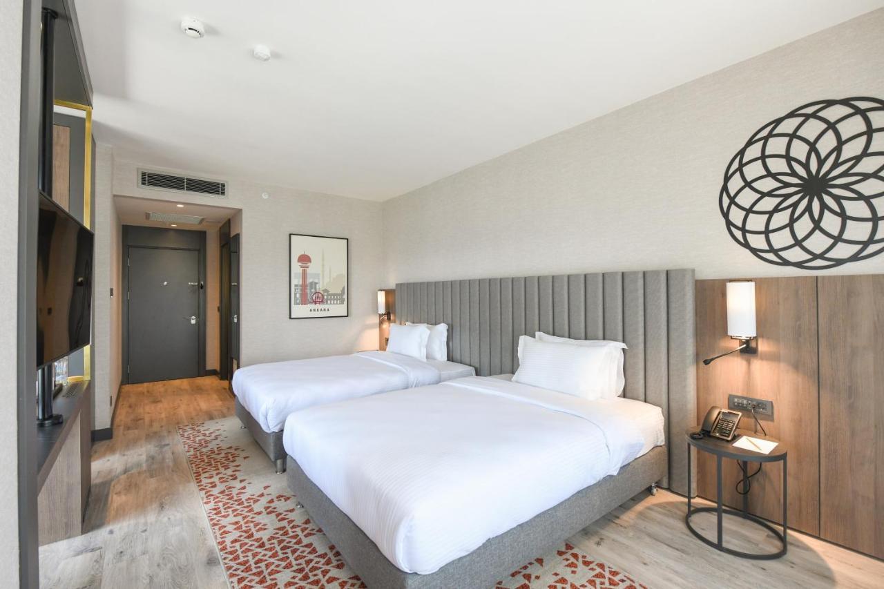 Crowne Plaza Ankara By Ihg Hotel Екстериор снимка